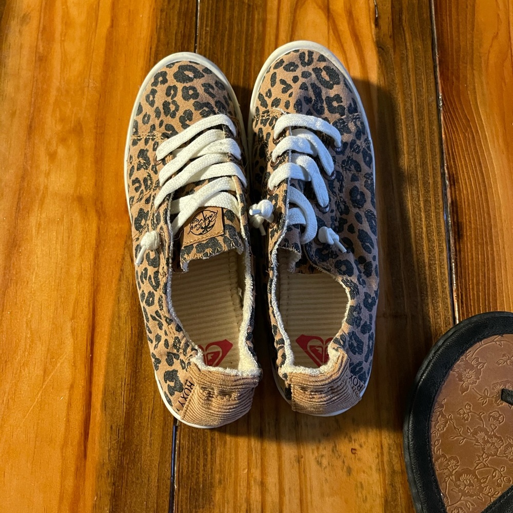 Roxy Cheetah print shoes